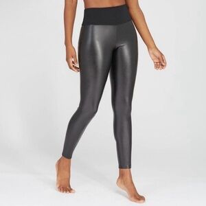 ASSETS by SPANX Women’s Faux Leather Black Sleek Skinny Legging M